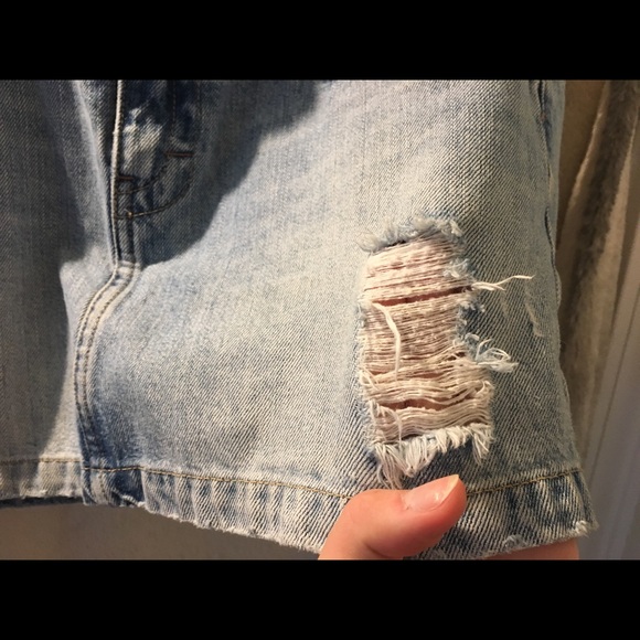 Blue American eagle jean skirt - Picture 2 of 7